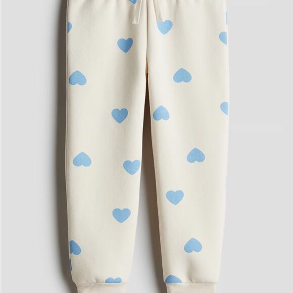 H&M Kids Heart Print Sweatshirt & Joggers Set - Cream and Blue. Size 9/10 - Picture 4 of 9
